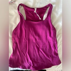 Lululemon tank